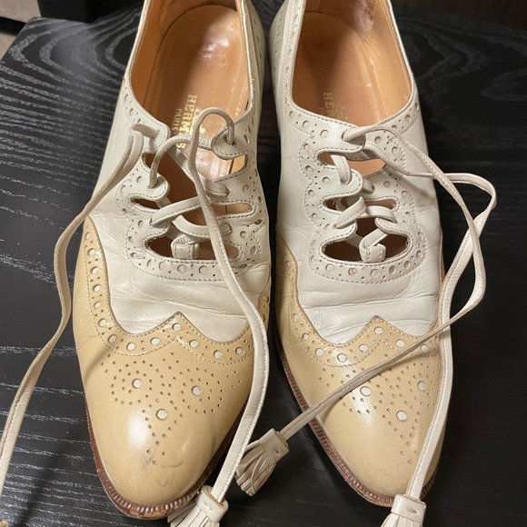 Hermes Shoes - Vintage Hermes Oxford Pumps